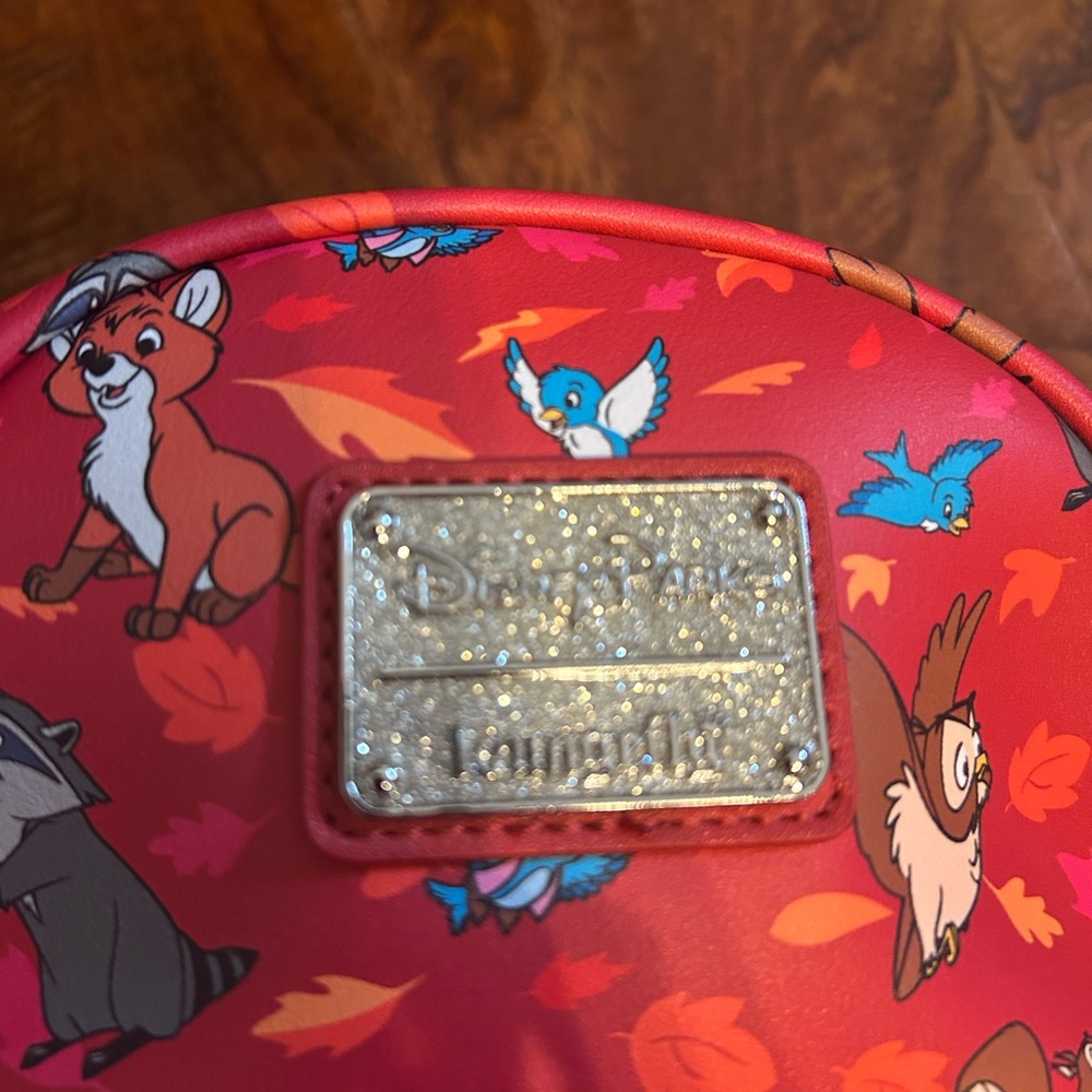 Disney Loungefly Red Animal Print Bag, only used once. Discontinued style - Picture 3 of 6